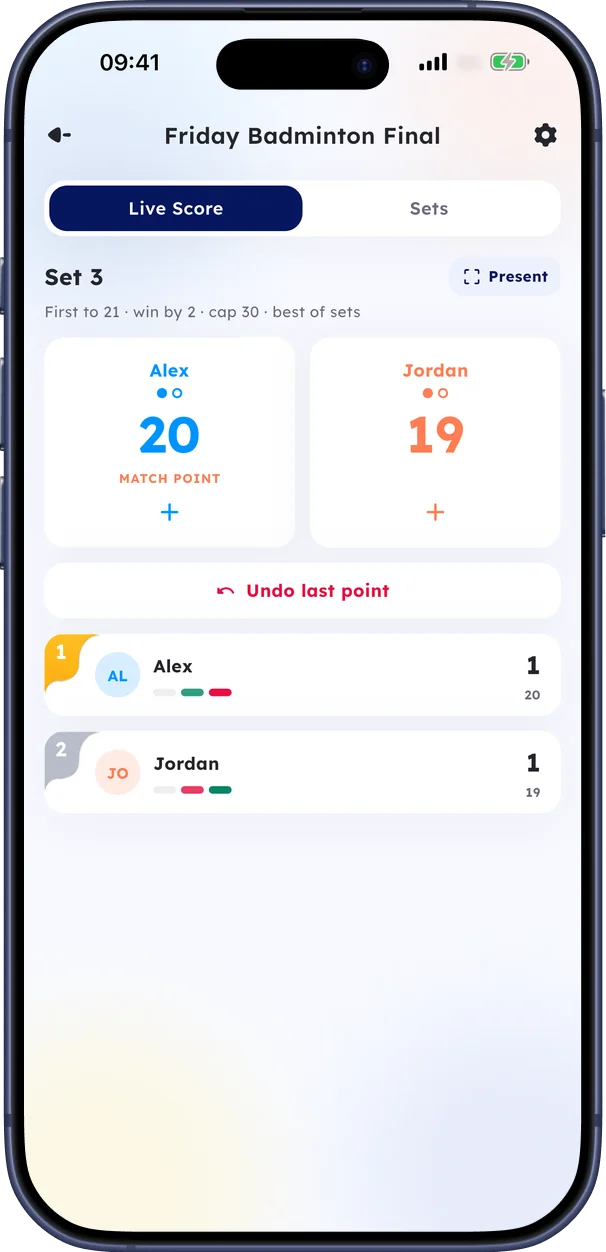 Badminton scoreboard in ScoreMate showing 20–19 at match point